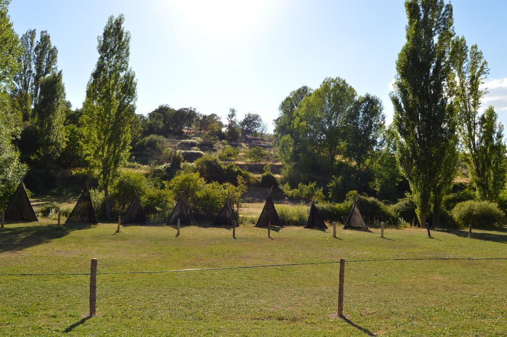 Cabanas Camping Sierra De Penascosa Exterior photo